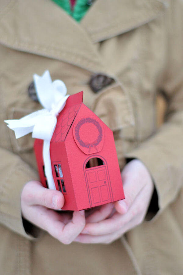 House Gift Box 12