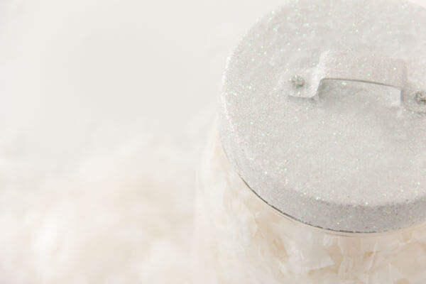 DIY Snowy Surprise Jars5